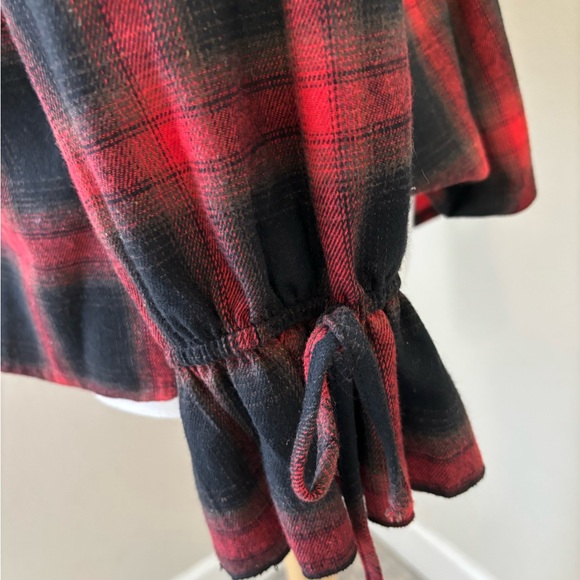 Plaid Flannel Top Suzanne Betro - Picture 4 of 5